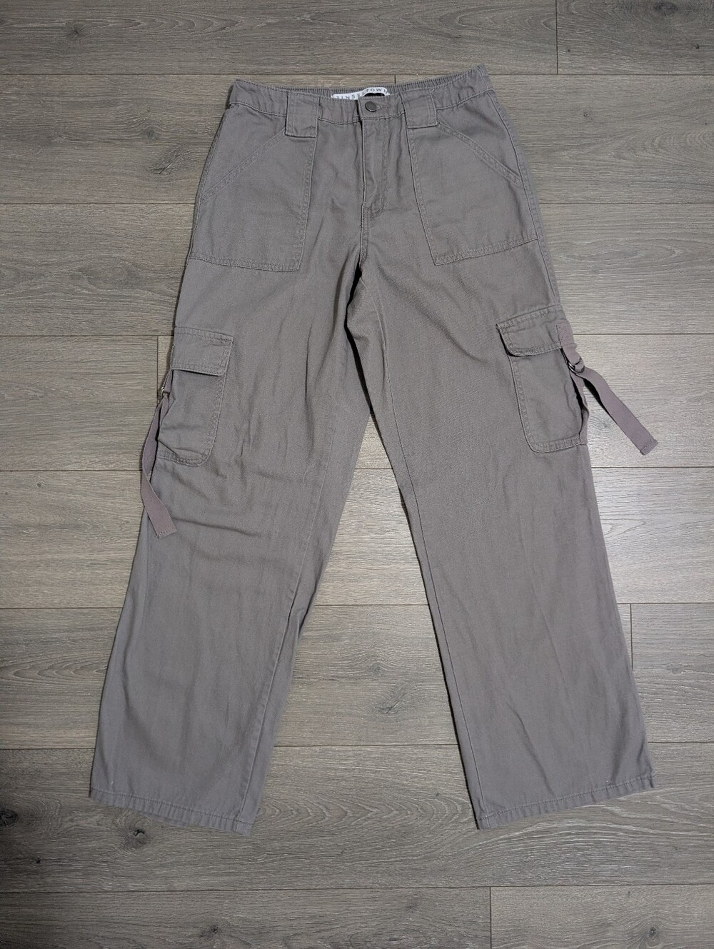 Tinseltown Gray Wide Leg Cargo Pants Y2K Utility Strap Pockets Juniors L 11-13🩶